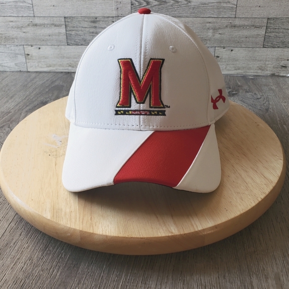Under Armour Other - Under Armour MARYLAND OSFM ADJUSTABLE WHITE BASEBALL CAP HAT
